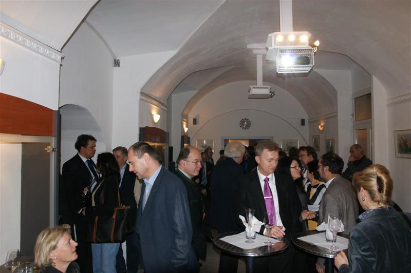 DSC01993 (Medium).JPG